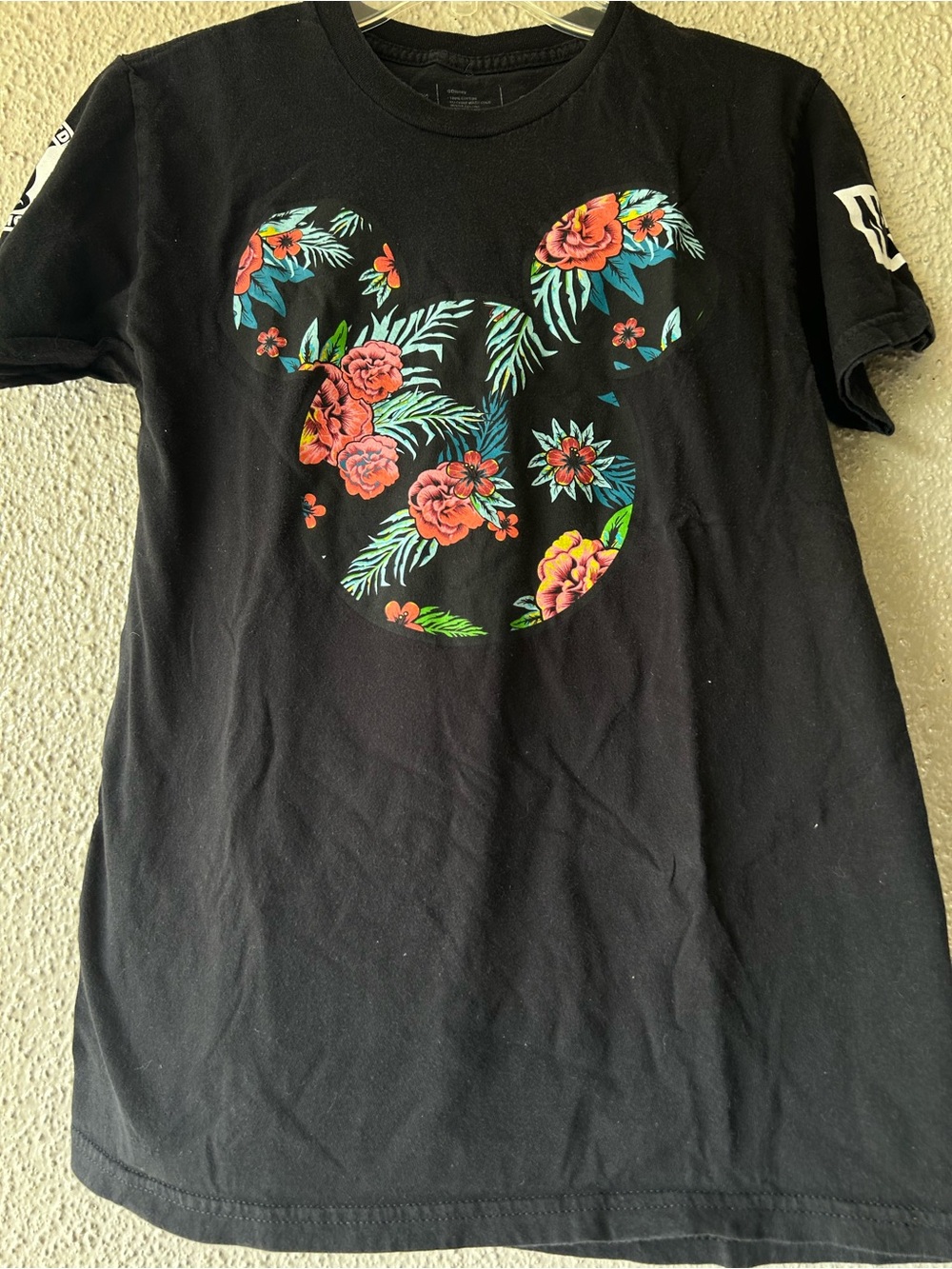 Disney By Neff Micky Mouse Head Floral Design Men's Black T-Shirt Size Small
